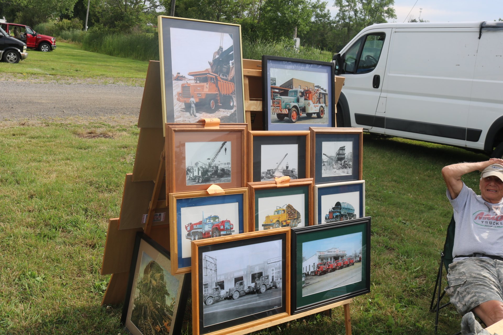 Empire State Antique Historical Truck Association Show: Image 3