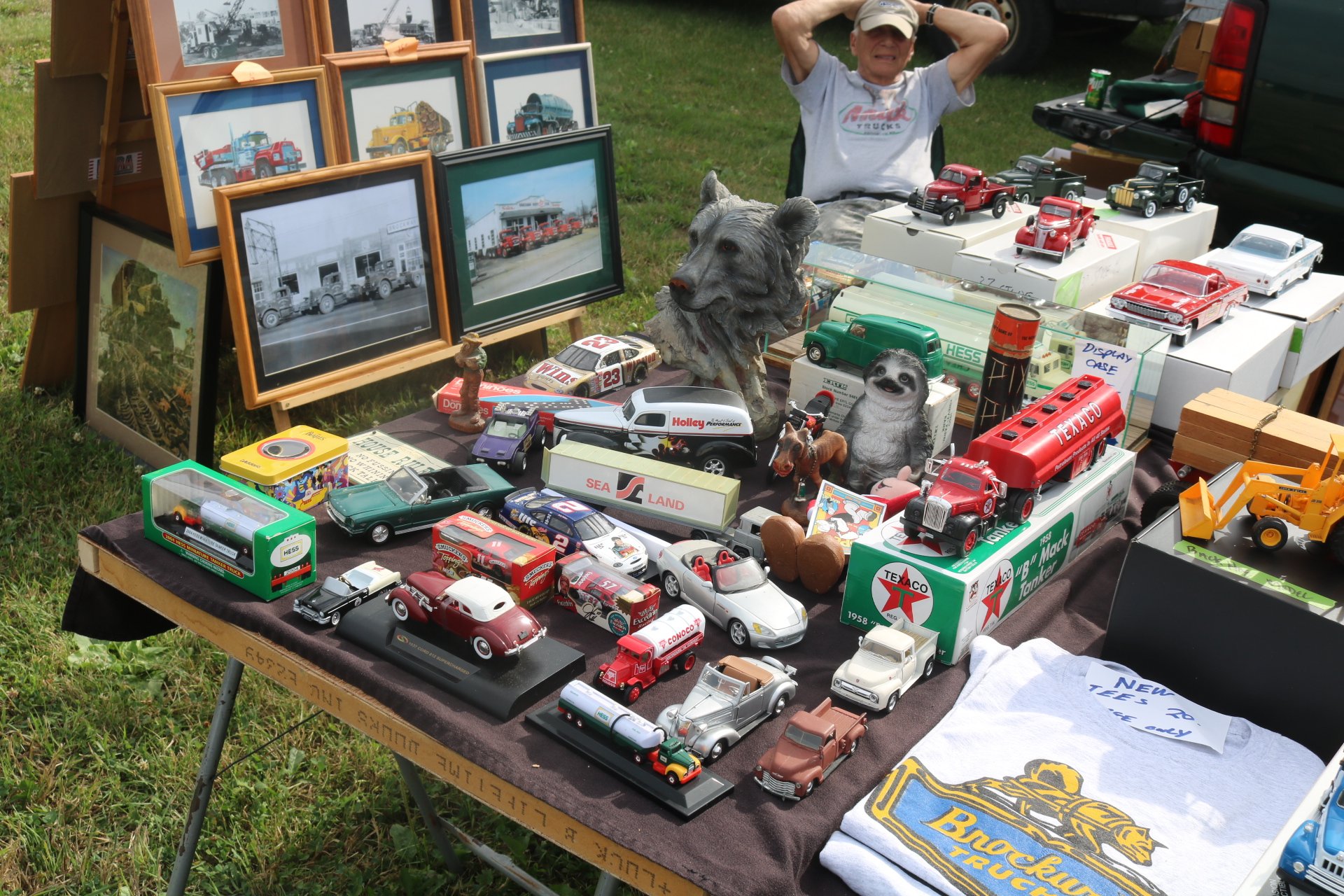 Empire State Antique Historical Truck Association Show: Image 4