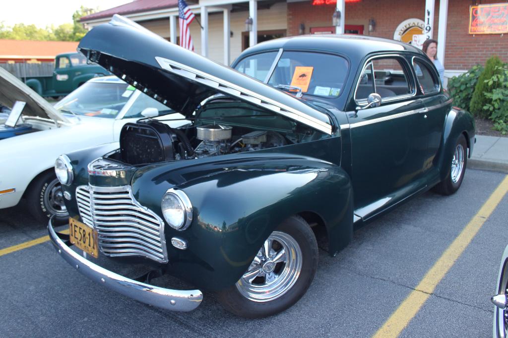 2010 Buffalo Roadhouse Monday Night Cruise: Image 5
