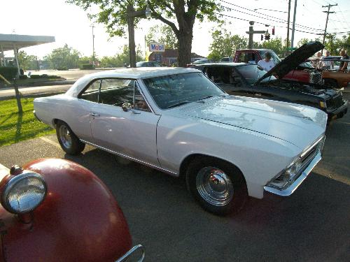 2007 Elma Towne Grille Monday Night Cruise Night: Image 3