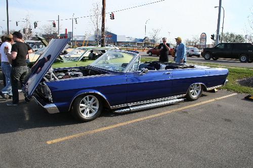 2009 Cars, Coffee, and Cruise at Panera Bread April Cruise: Image 6