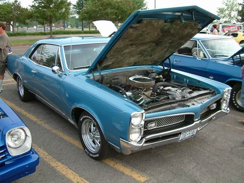 2005 103.3 Shredd and Ragan Cruise Night: Image 9