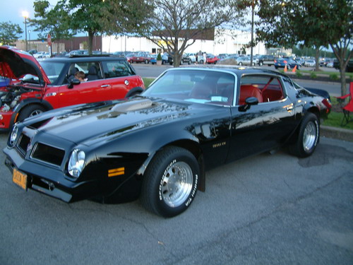 2006 103.3 Shredd and Ragan Cruise Night: Image 10