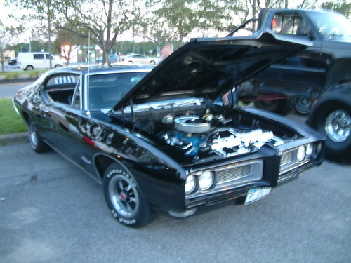 2006 103.3 Shredd and Ragan Cruise Night: Image 11