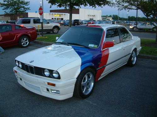 2006 103.3 Shredd and Ragan Cruise Night: Image 12