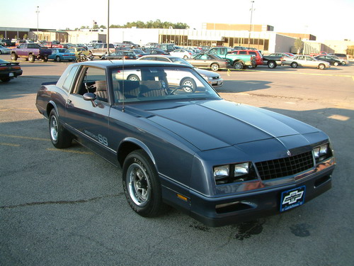 2006 103.3 Shredd and Ragan Cruise Night: Image 2
