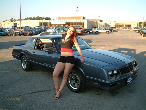 2006 Shredd and Ragan Cruise Night Girls Calendar Shoot: Image 9