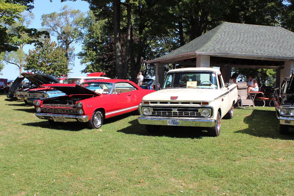 2012 Olcott Beach Classic Car Show - Gallery 3: Image 8