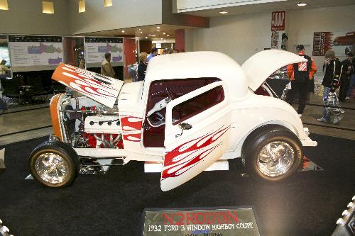 2007 Performance World Custom Car Show: Image 3